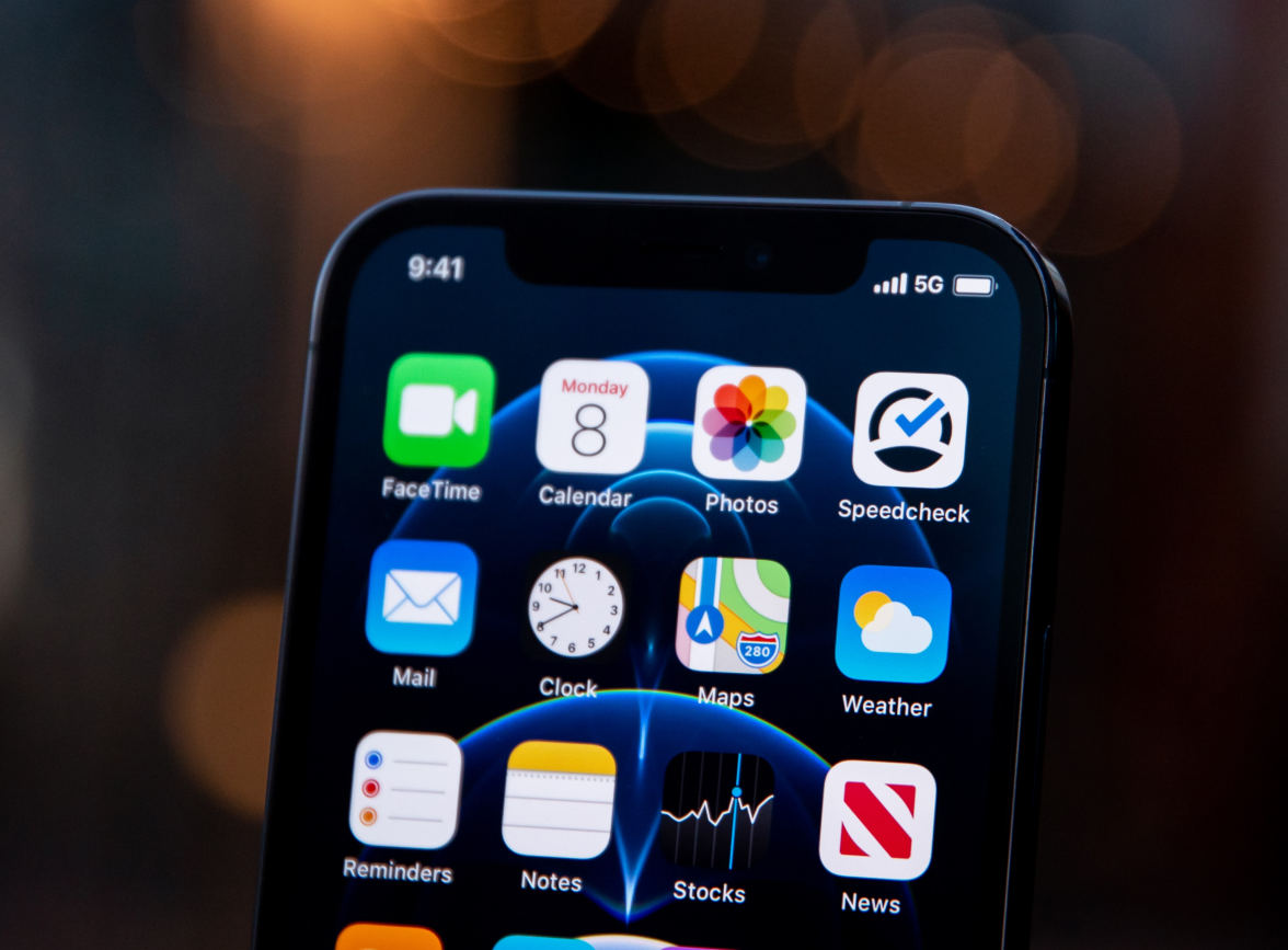 宁夏苹果手机维修分享为什么 iPhone 12 在冬季会自动关机 